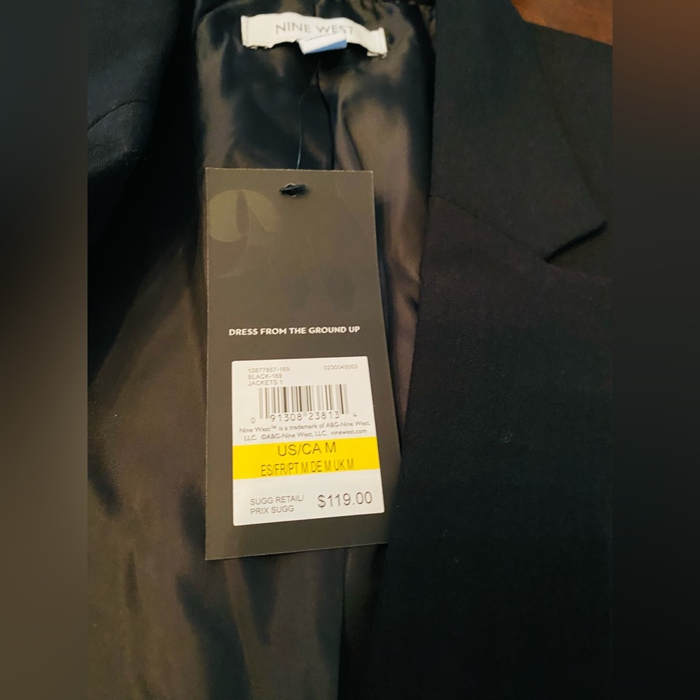 NWT! Nine West open blazer - black jacket, golden tone buttons. Women’s size M - Picture 5 of 13